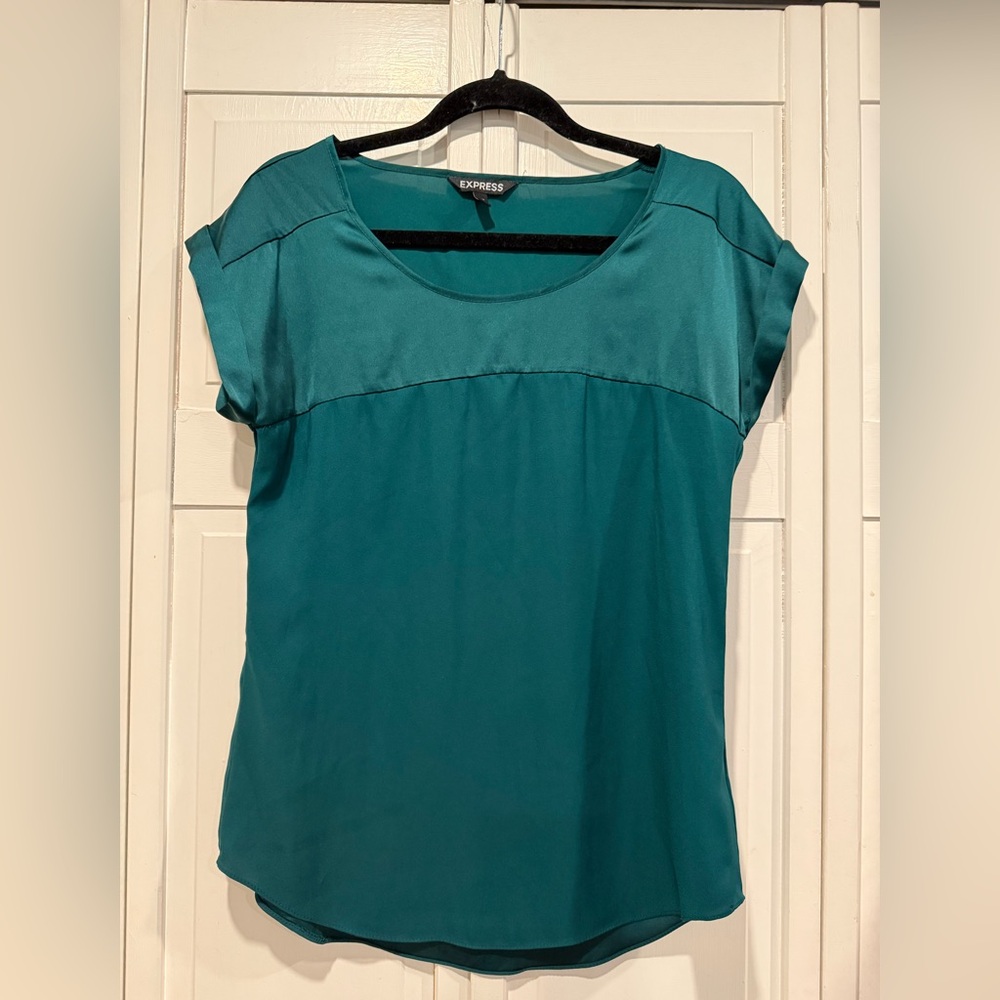 Express blouse size‎ small like new!